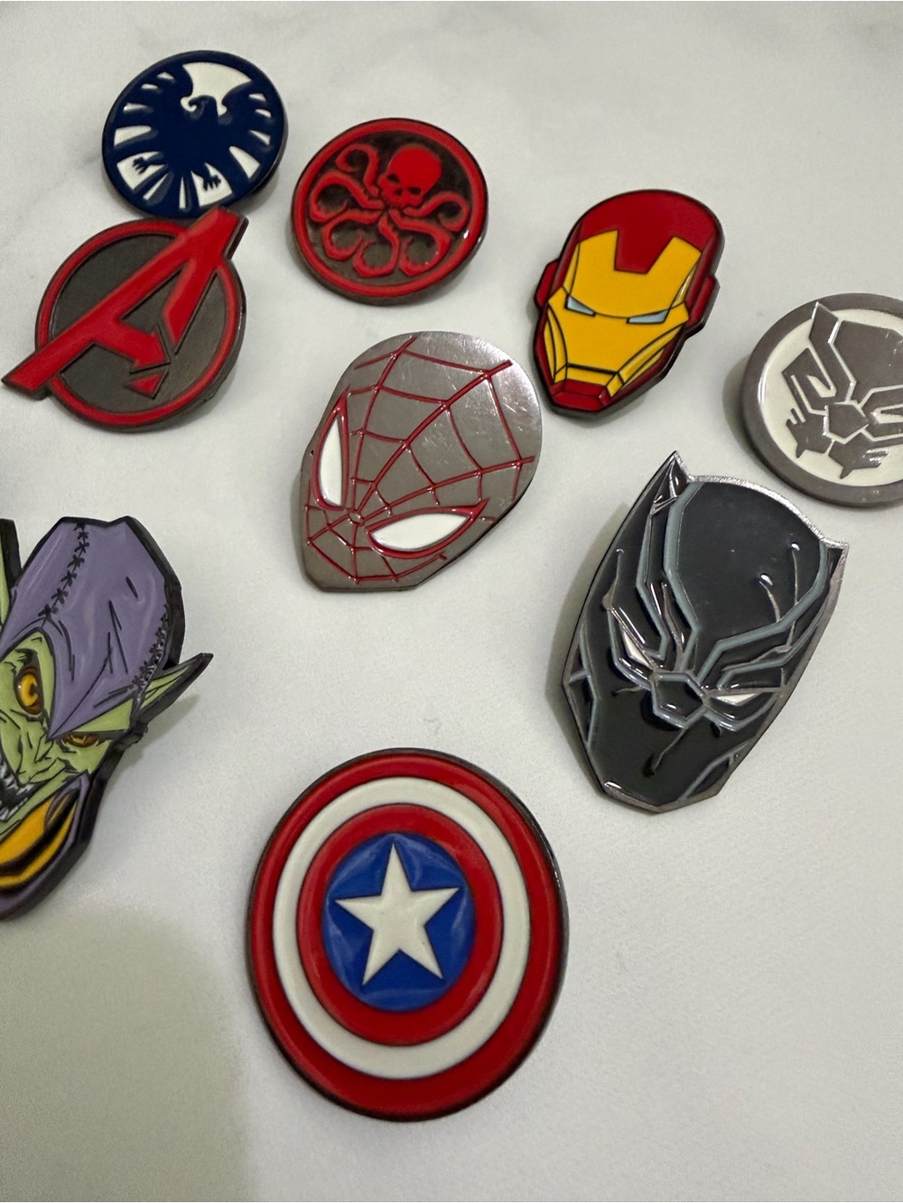 Marvel Enamel Pin Collection - Picture 3 of 5